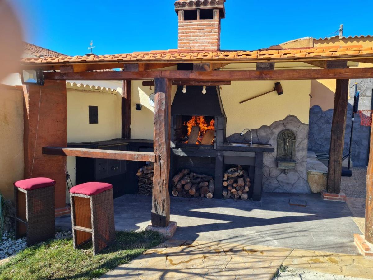 El Rincon De Arabayona Holiday home Arabayona de Mogica